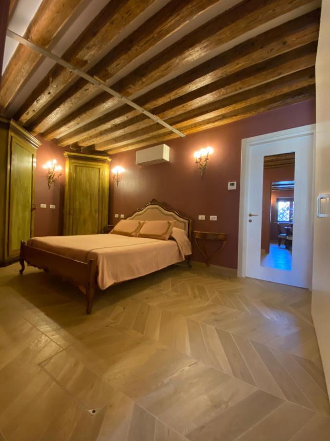 Dimora Contarini Charm Apartment On Grand Canal Veneza Exterior foto